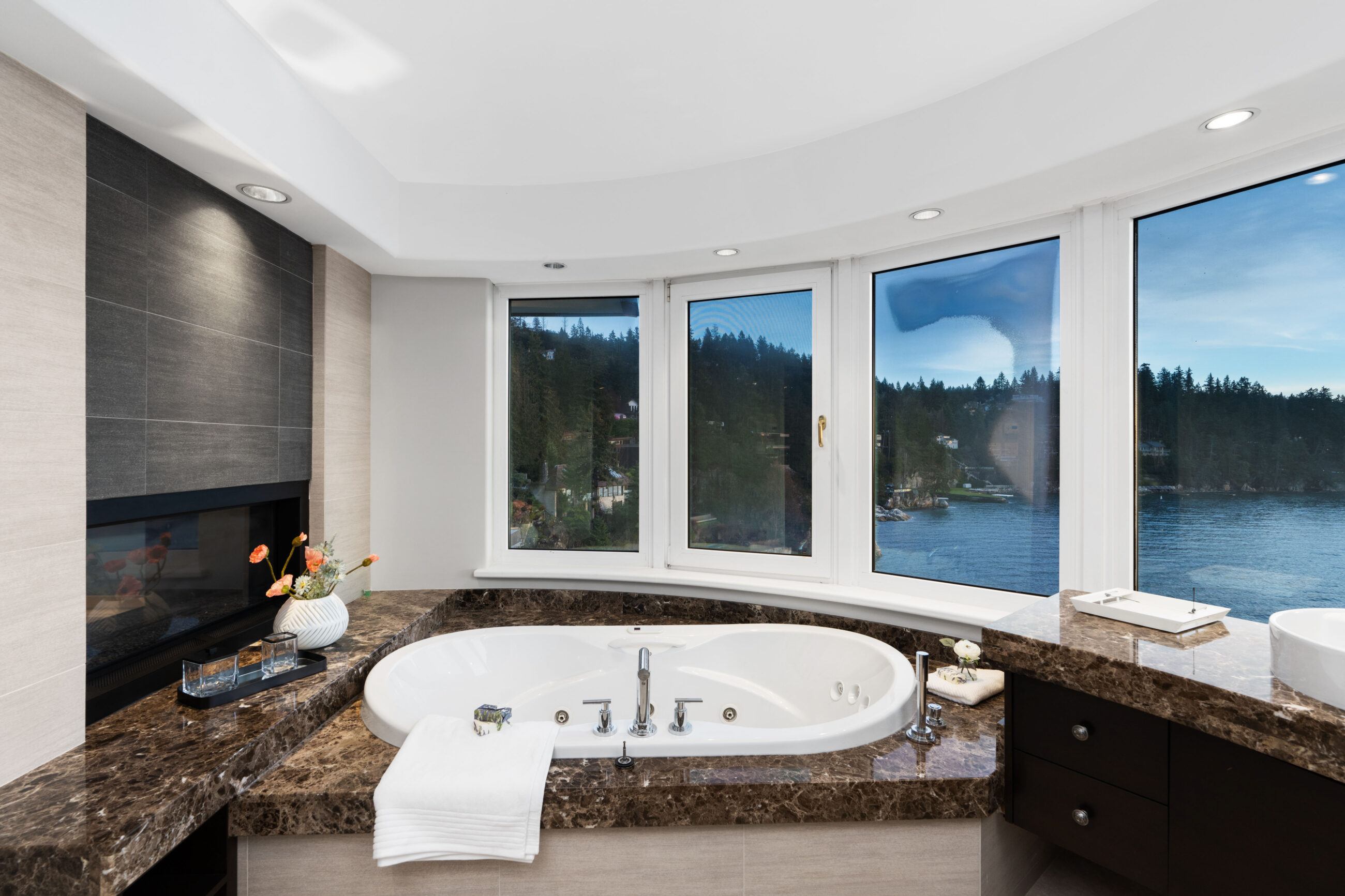 270 DEGREE WATERFRONT VIEWS WITH PRIVATE DOCK - 5310 Seaside Place, West Vancouver